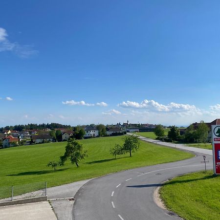 Wohnung City Nord Mit Balkon Herzogsdorf Екстер'єр фото