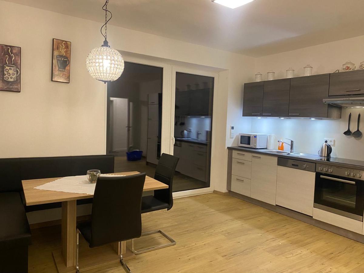 Wohnung City Nord Mit Balkon Herzogsdorf Екстер'єр фото