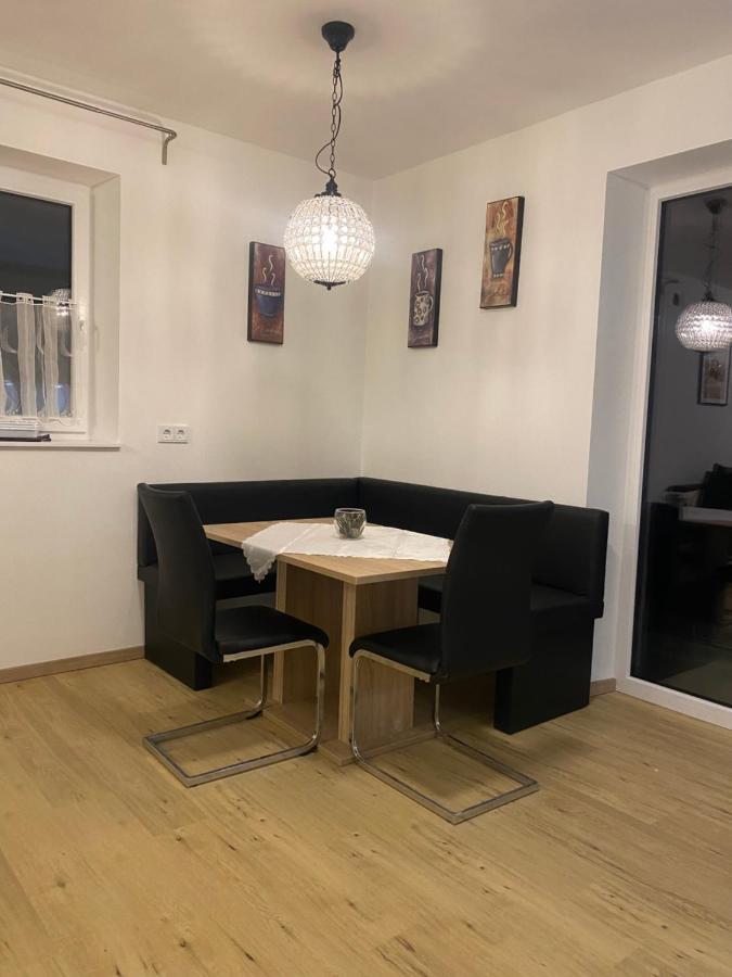 Wohnung City Nord Mit Balkon Herzogsdorf Екстер'єр фото
